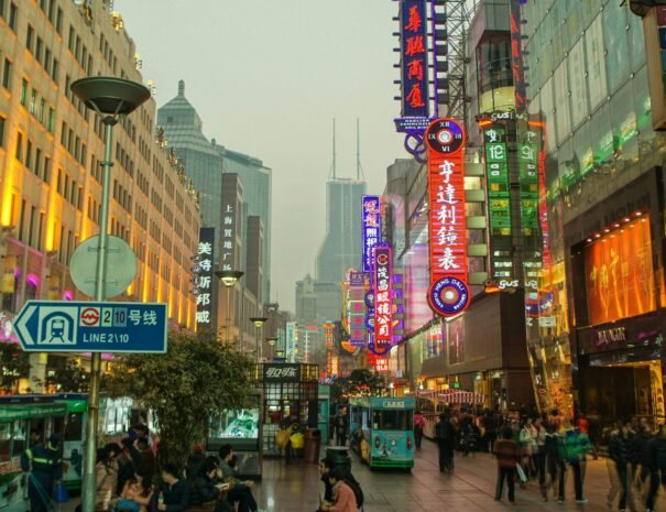 Best free walking tours shanghai,best free tours shanghai