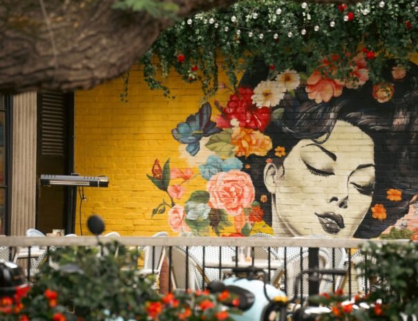 Join our Shanghai City Free Walking Tours, Shanghai French Concession Tour, Shanghai City Tour to explore its history