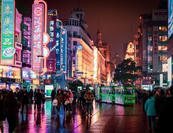 Join our Shanghai City Free Walking Tours, Shanghai French Concession Tour, Shanghai City Tour to explore its history